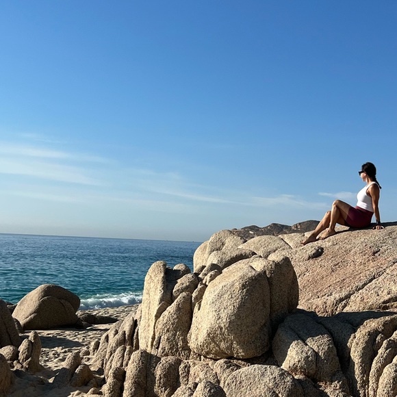 Meet your Posher, Xenia - Picture 7 of 7